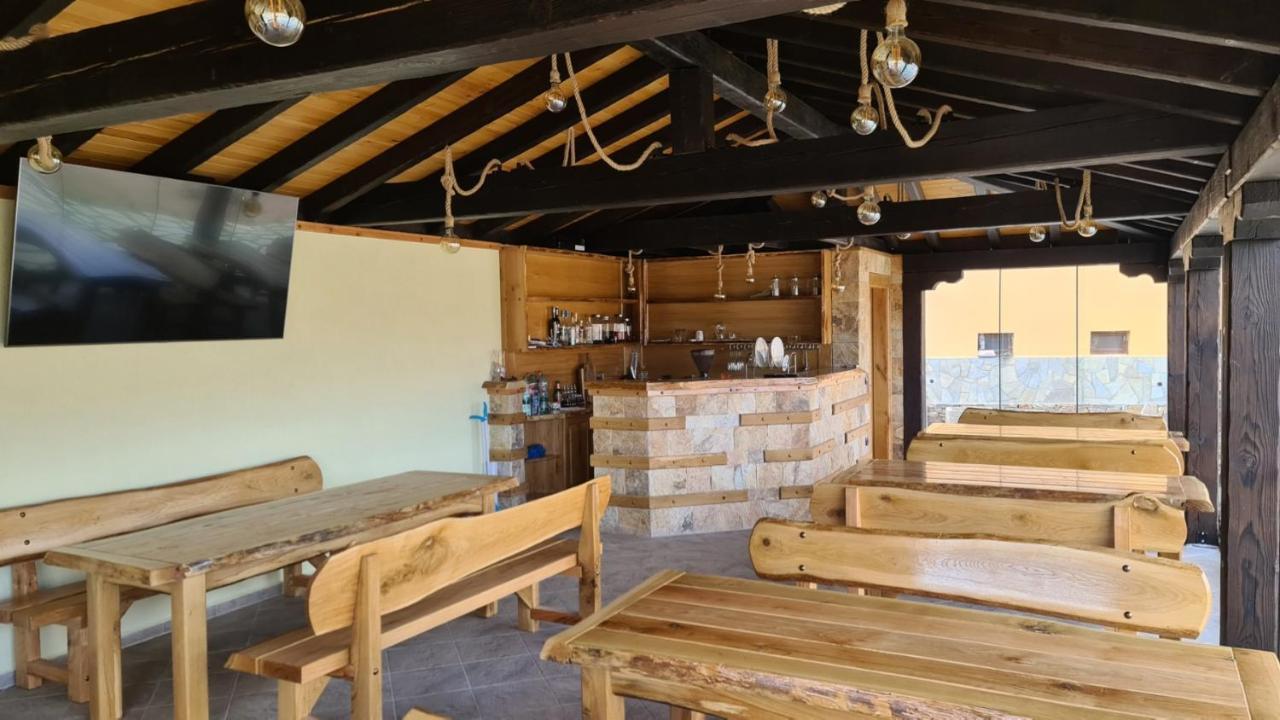 Guesthouse Nefertiti Smolyan Exteriör bild