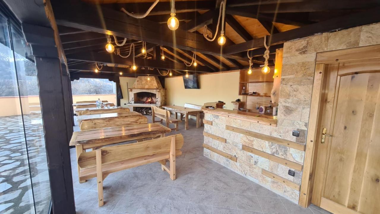 Guesthouse Nefertiti Smolyan Exteriör bild