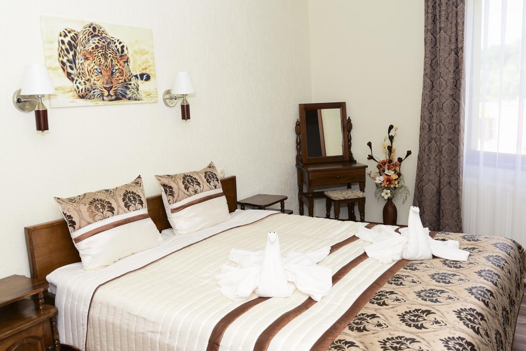 Guesthouse Nefertiti Smolyan Exteriör bild